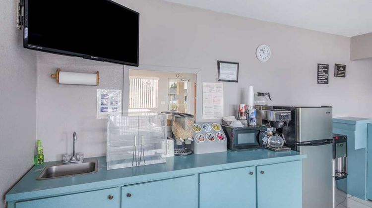 Americas Best Value Inn - Giddings Restaurant