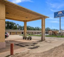 Americas Best Value Inn - Giddings Exterior