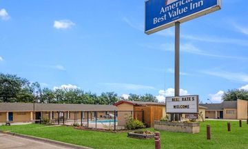 Americas Best Value Inn - Giddings