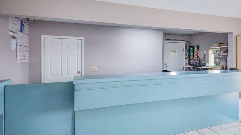 <b>Americas Best Value Inn - Giddings Lobby</b>. Images powered by <a href="https://iceportal.shijigroup.com/" title="IcePortal" target="_blank">IcePortal</a>.