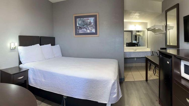 Americas Best Value Inn Room