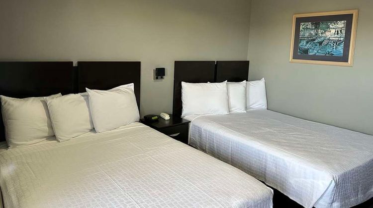 Americas Best Value Inn Room