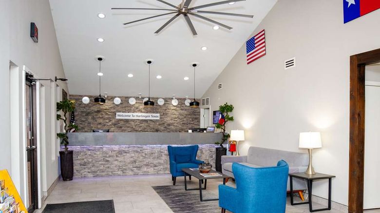 <b>Americas Best Value Inn Lobby</b>. Images powered by <a href="https://iceportal.shijigroup.com/" title="IcePortal" target="_blank">IcePortal</a>.