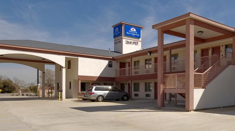 Americas Best Value Inn & Suites-Hempste Exterior