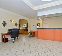 Americas Best Value Inn Lobby
