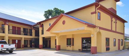 Americas Best Value Inn & Suites-Downtow Exterior