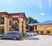 Americas Best Value Inn & Suites-Downtow Exterior