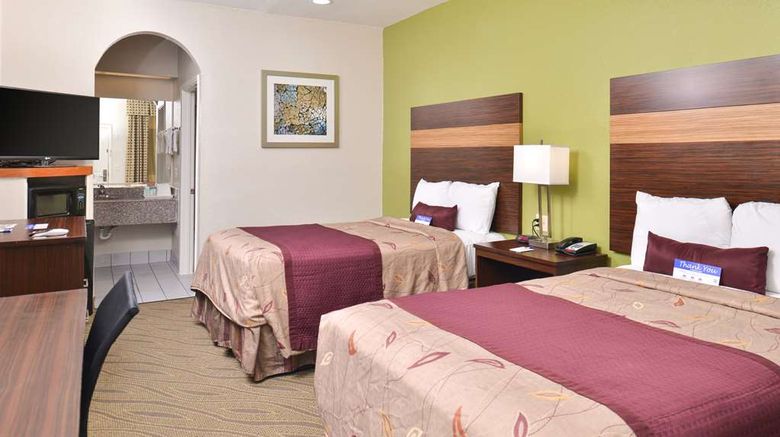 <b>Americas Best Value Inn & Suites-Downtow Room</b>. Images powered by <a href="https://iceportal.shijigroup.com/" title="IcePortal" target="_blank">IcePortal</a>.