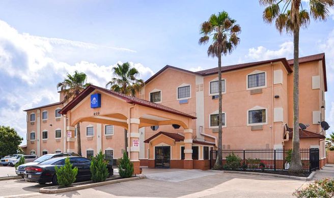 Americas Best Value Inn/Suites-FM 1960 Exterior