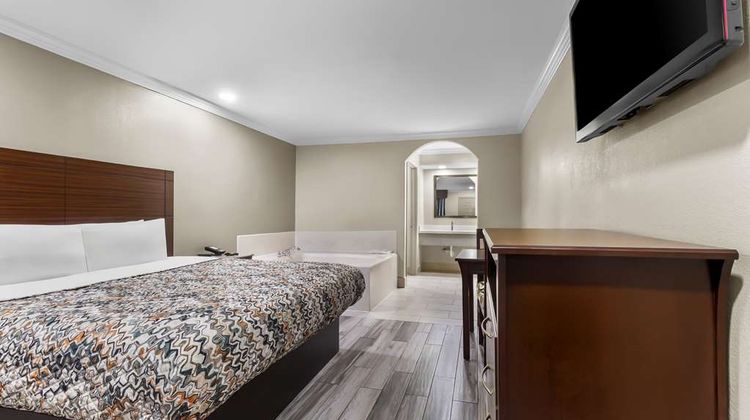 Americas Best Value Inn Room