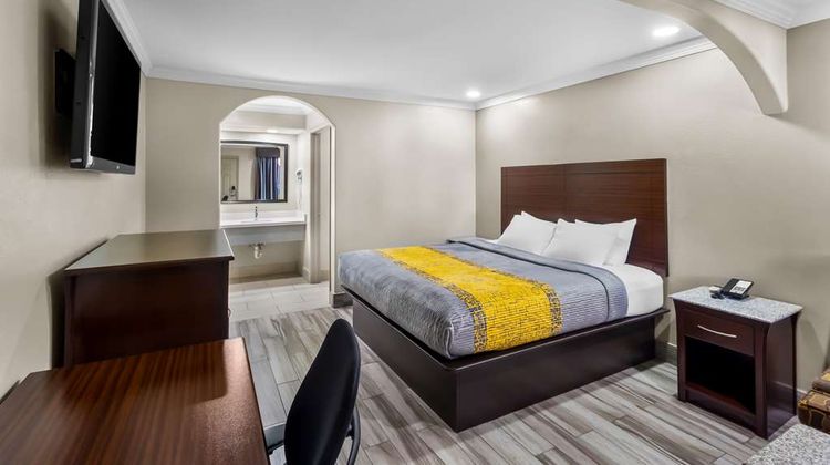 Americas Best Value Inn Suite