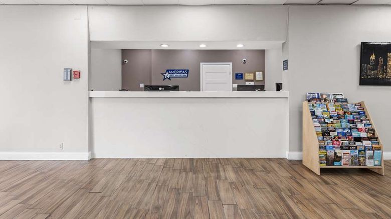 <b>Americas Best Value Inn Lobby</b>. Images powered by <a href="https://iceportal.shijigroup.com/" title="IcePortal" target="_blank">IcePortal</a>.