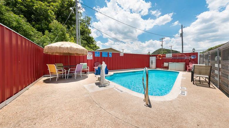 <b>Americas Best Value Inn-The Legends Inn Pool</b>. Images powered by <a href="https://iceportal.shijigroup.com/" title="IcePortal" target="_blank">IcePortal</a>.