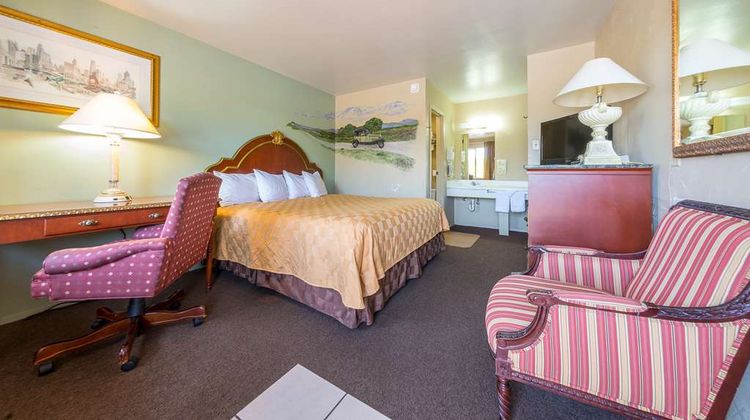 Americas Best Value Inn-The Legends Inn Room