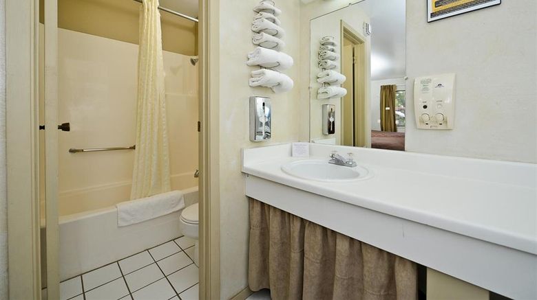 <b>Americas Best Value Inn-The Legends Inn Room</b>. Images powered by <a href="https://iceportal.shijigroup.com/" title="IcePortal" target="_blank">IcePortal</a>.