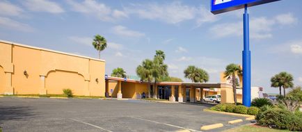 Americas Best Value Inn Exterior