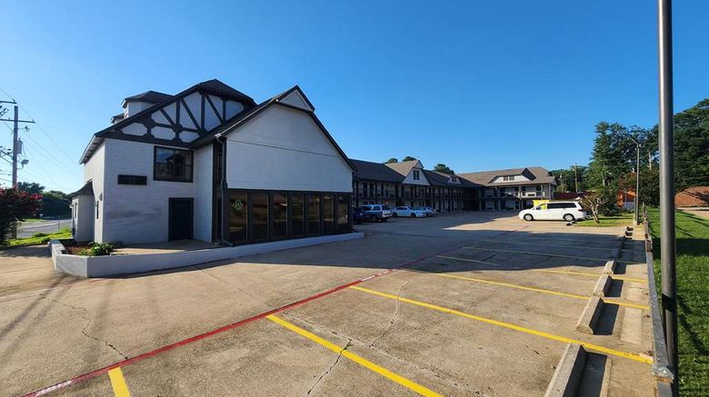 <b>Americas Best Value Inn Longview Exterior</b>. Images powered by <a href="https://iceportal.shijigroup.com/" title="IcePortal" target="_blank">IcePortal</a>.