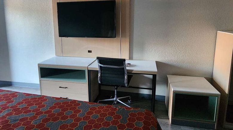 <b>Americas Best Value Inn Longview Room</b>. Images powered by <a href="https://iceportal.shijigroup.com/" title="IcePortal" target="_blank">IcePortal</a>.