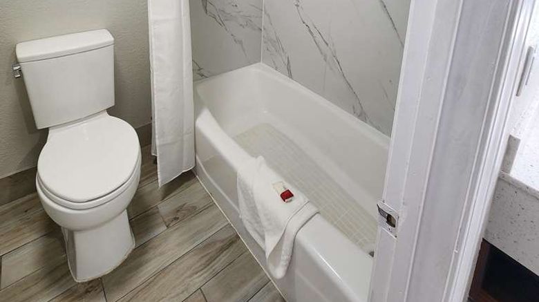 <b>Americas Best Value Inn Longview Room</b>. Images powered by <a href="https://iceportal.shijigroup.com/" title="IcePortal" target="_blank">IcePortal</a>.