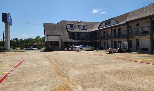 Americas Best Value Inn Longview Exterior