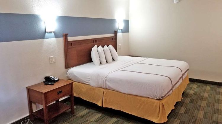 Americas Best Value Inn - Marshall Room