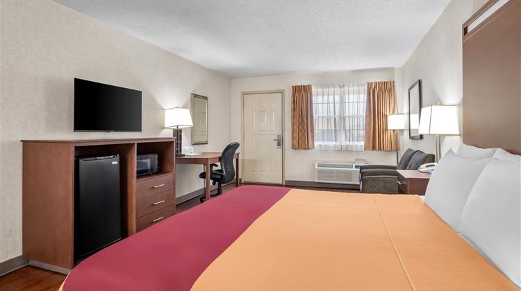 Americas Best Value Midlothian Room
