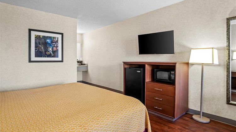 Americas Best Value Midlothian Room