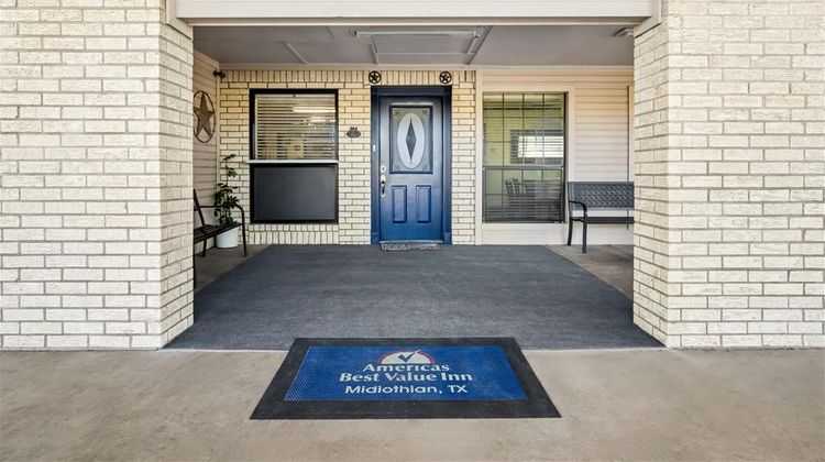 Americas Best Value Midlothian Exterior