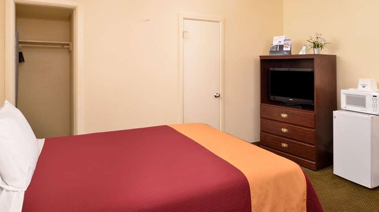 <b>Americas Best Value Inn Room</b>. Images powered by <a href="https://iceportal.shijigroup.com/" title="IcePortal" target="_blank">IcePortal</a>.