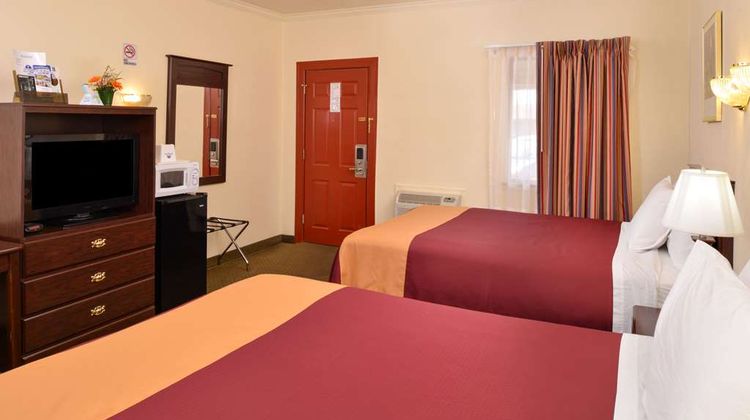 Americas Best Value Inn Room