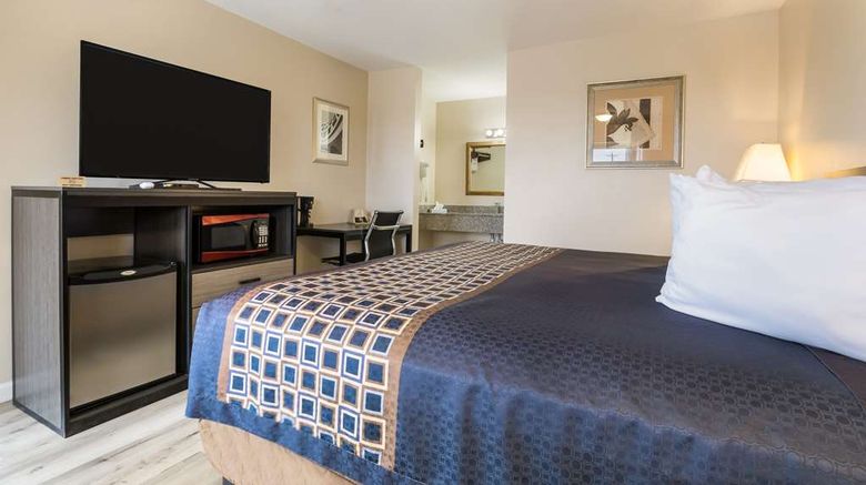 <b>Americas Best Value Inn Refugio Room</b>. Images powered by <a href="https://iceportal.shijigroup.com/" title="IcePortal" target="_blank">IcePortal</a>.