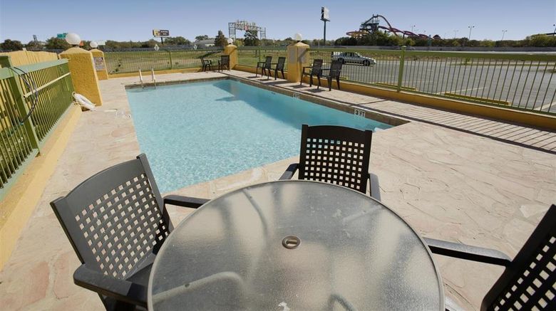 <b>Americas Best Value Inn AT&T Center Pool</b>. Images powered by <a href="https://iceportal.shijigroup.com/" title="IcePortal" target="_blank">IcePortal</a>.