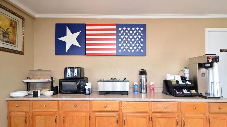 Americas Best Value Inn Stephenville Lobby