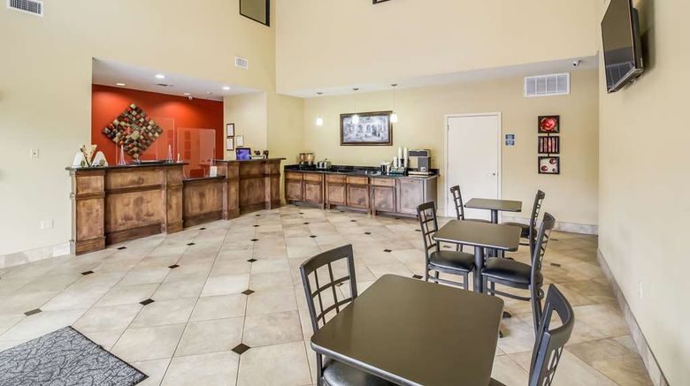 <b>Americas Best Value Inn Tomball Lobby</b>. Images powered by <a href="https://iceportal.shijigroup.com/" title="IcePortal" target="_blank">IcePortal</a>.