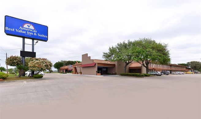 Americas Best Value Inn Exterior