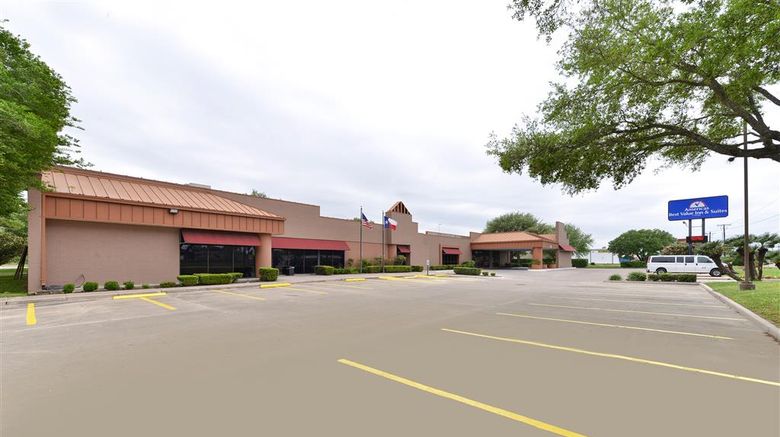 <b>Americas Best Value Inn Exterior</b>. Images powered by <a href="https://iceportal.shijigroup.com/" title="IcePortal" target="_blank">IcePortal</a>.