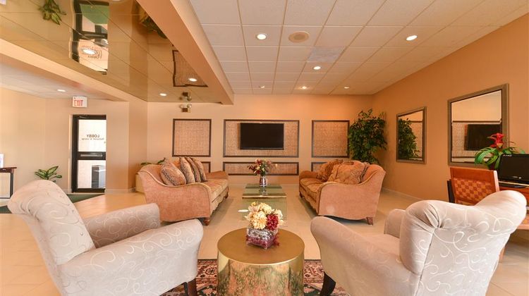 Americas Best Value Inn Lobby