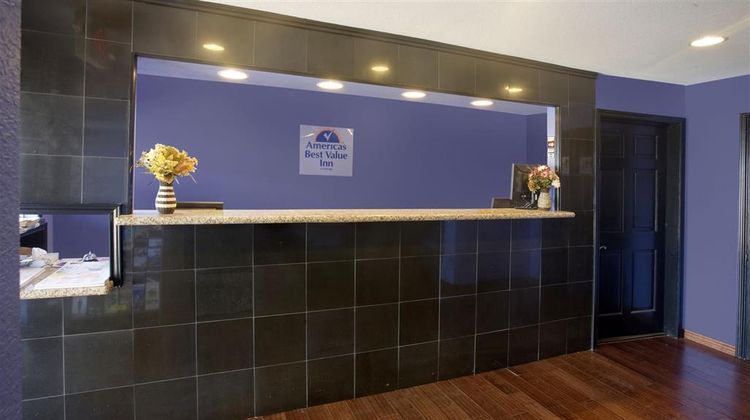 Americas Best Value Inn Lobby