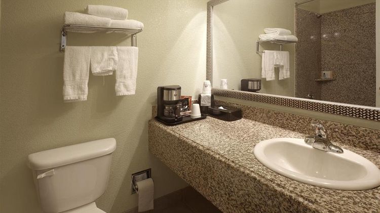 Americas Best Value Inn Room