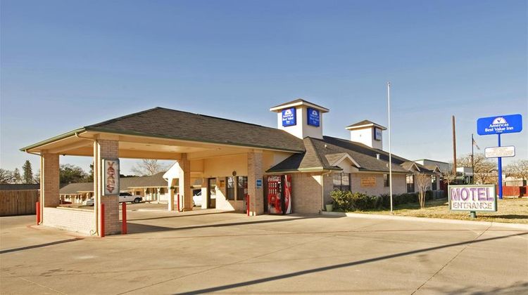 Americas Best Value Inn Exterior
