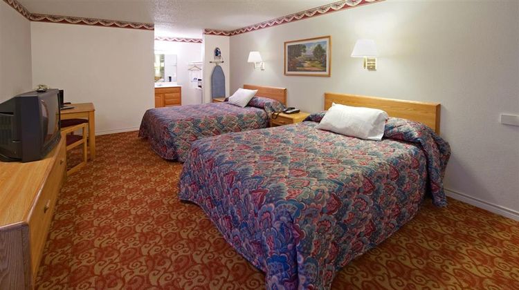 Americas Best Value Inn Room
