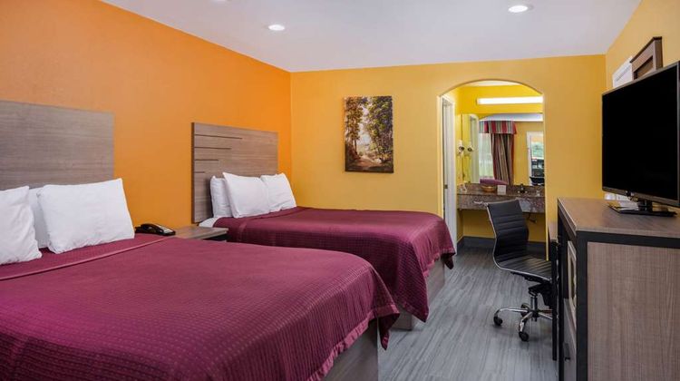 Americas Best Value Inn Room