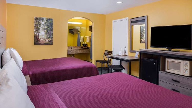 Americas Best Value Inn Room