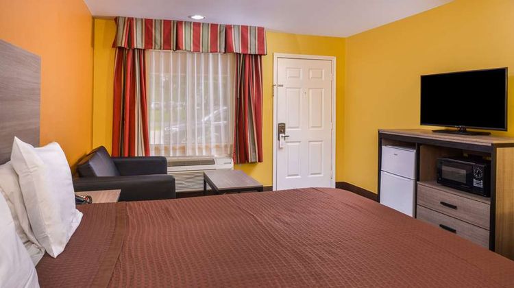 Americas Best Value Inn Room