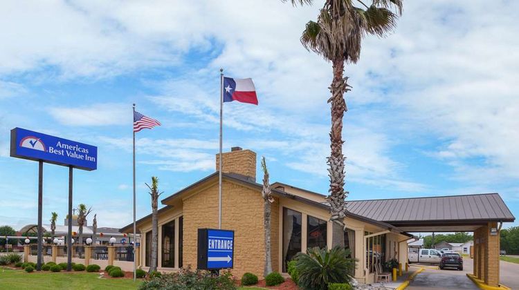 Americas Best Value Inn Exterior