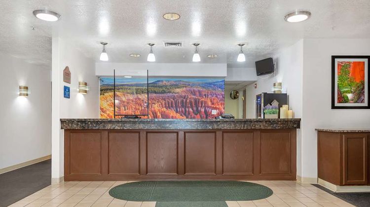 Americas Best Value Inn Lobby