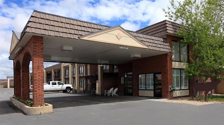 Americas Best Value Inn Exterior