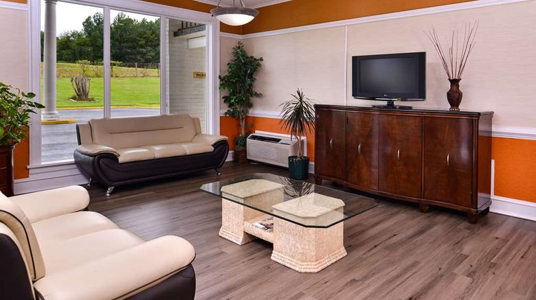 <b>Americas Best Value Inn Richmond South Lobby</b>. Images powered by <a href="https://iceportal.shijigroup.com/" title="IcePortal" target="_blank">IcePortal</a>.