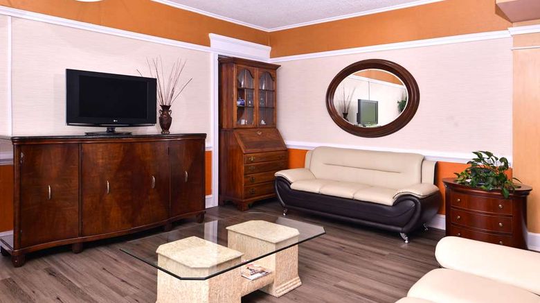 <b>Americas Best Value Inn Richmond South Lobby</b>. Images powered by <a href="https://iceportal.shijigroup.com/" title="IcePortal" target="_blank">IcePortal</a>.