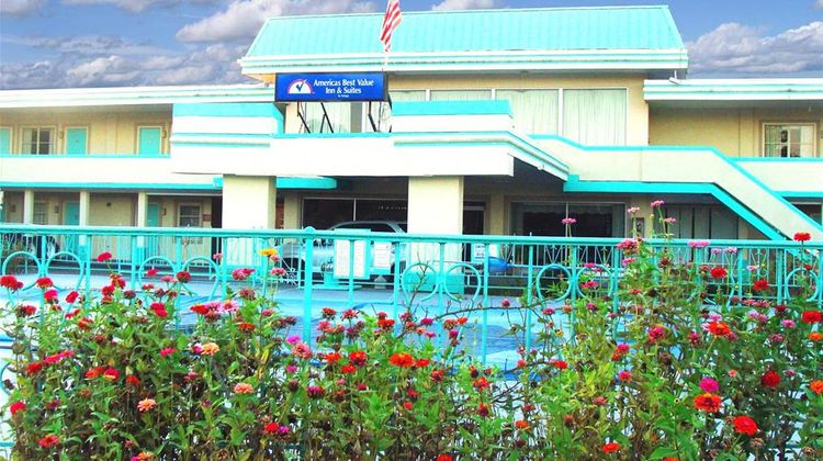 Americas Best Value Inn Exterior